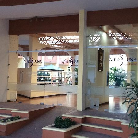 Hotel La Media Luna Inn Huejutla de Reyes エクステリア 写真