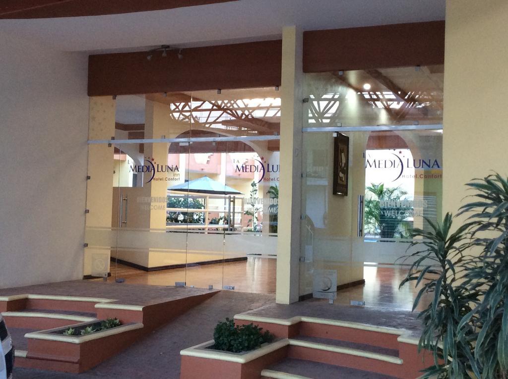 Hotel La Media Luna Inn Huejutla de Reyes エクステリア 写真